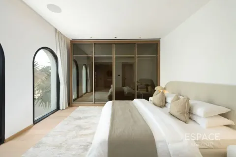 Villa en Green Community West, Green Community, Dubai, 5 dormitorios, 706 m², № 122301 - foto 9