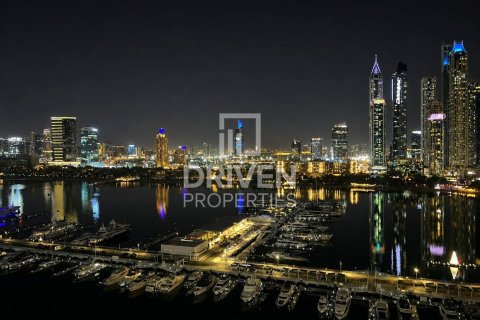Apartment in EMAAR Beachfront, Dubai Harbour, Dubai 2 bedrooms, 111.39 sq.m. № 140954 - photo 17