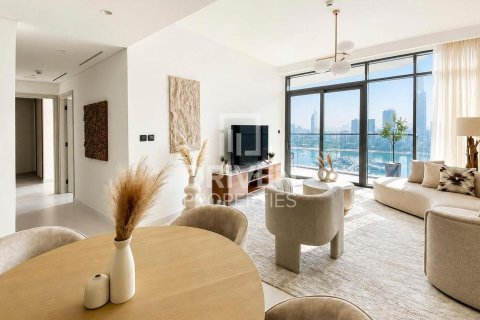 Apartment in EMAAR Beachfront, Dubai Harbour, Dubai 2 bedrooms, 111.39 sq.m. № 140954