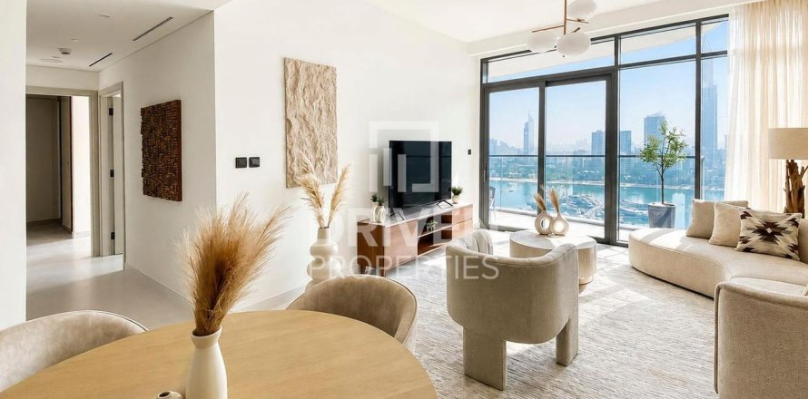 Apartment in EMAAR Beachfront, Dubai Harbour, Dubai 2 bedrooms, 111.39 sq.m. № 140954