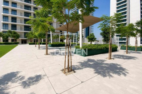 Apartment in EMAAR Beachfront, Dubai Harbour, Dubai 2 bedrooms, 111.39 sq.m. № 140954 - photo 26