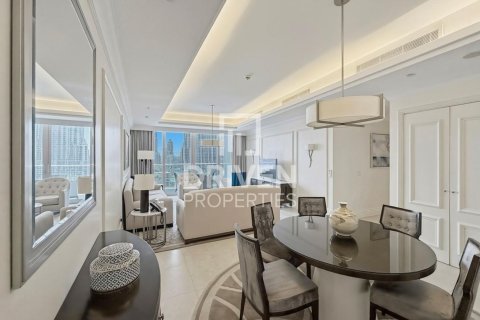 Apartamento en Downtown Dubai (Downtown Burj Dubai), Dubai, 2 dormitorios, 162.67 m², № 140952 - foto 2