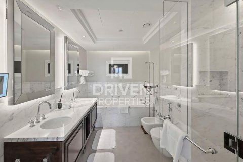 Apartamento en Downtown Dubai (Downtown Burj Dubai), Dubai, 2 dormitorios, 162.67 m², № 140952 - foto 19