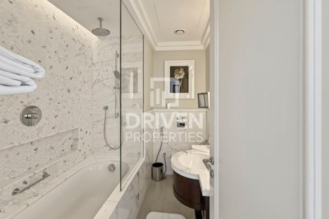 Apartamento en Downtown Dubai (Downtown Burj Dubai), Dubai, 2 dormitorios, 162.67 m², № 140952 - foto 17