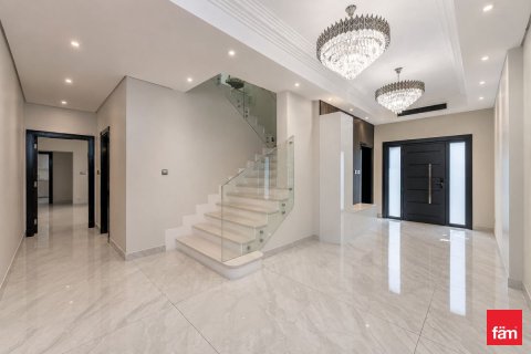 Villa in Al Furjan, Dubai 6 bedrooms, 875 sq.m. № 114076 - photo 8