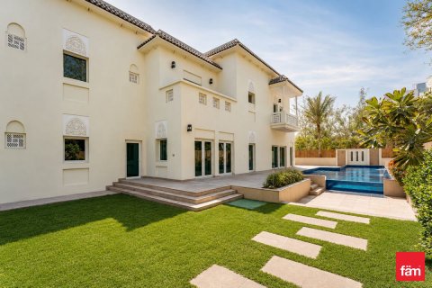 Villa in Al Furjan, Dubai 6 bedrooms, 875 sq.m. № 114076 - photo 24