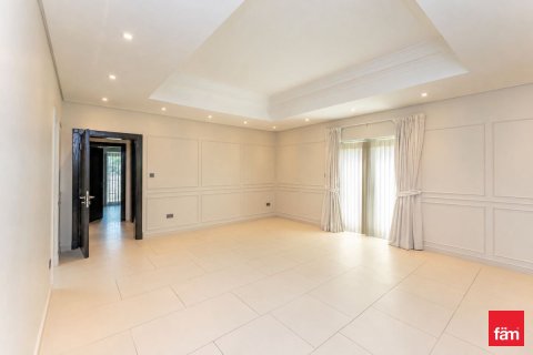 Villa in Al Furjan, Dubai 6 bedrooms, 875 sq.m. № 114076 - photo 11