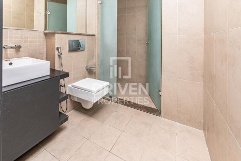 Duplex in Jumeirah Islands, Dubai 3 bedrooms, 260.13 sq.m. № 140250 - photo 10
