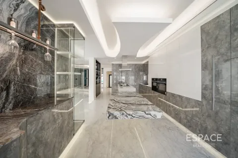 Villa en Meadows, Dubai, 4 dormitorios, 388 m², № 122307 - foto 11