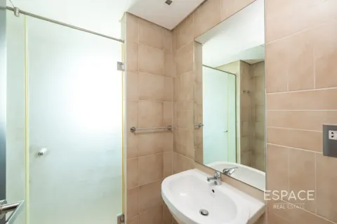 Villa en Jumeirah Village Triangle, Dubai, 5 dormitorios, 372 m², № 122309 - foto 5