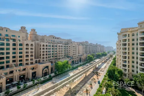 Apartamento en Palm Jumeirah, Dubai, 2 dormitorios, 186 m², № 122305 - foto 16