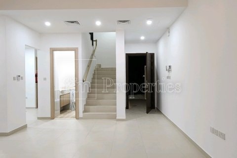 Villa in Dubai 3 bedrooms, 179 sq.m. № 76818 - photo 6