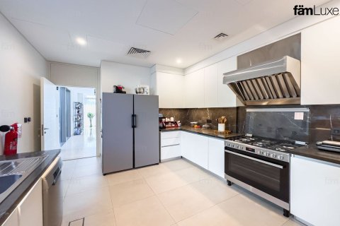 Villa à Dubai Hills Estate, Dubai, 6 chambres, 849.6 m², № 76826 - photo 20