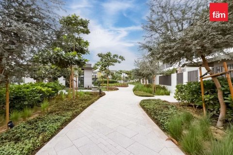 Townhouse in Tilal Al Ghaf, Dubai 3 bedrooms, 140.9 sq.m. № 76817 - photo 13