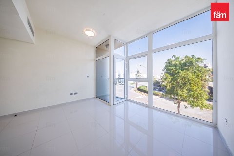 Villa à Dubai, 6 chambres, 314 m², № 71832 - photo 7