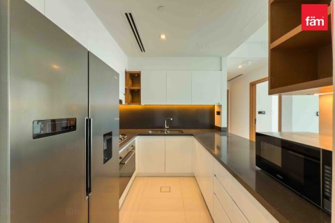 Apartment in Dubai Marina, Dubai 3 bedrooms, 154 sq.m. № 71826 - photo 7