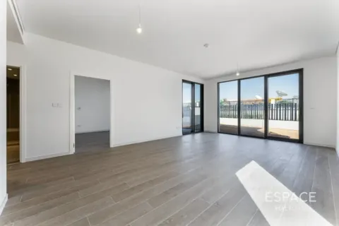 Villa in Jebel Ali, Dubai 4 bedrooms, 300 sq.m. № 122680 - photo 18