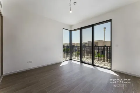 Villa in Jebel Ali, Dubai 4 bedrooms, 300 sq.m. № 122680 - photo 10