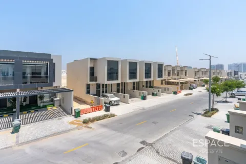 فيلا في Al Furjan, دبي 3 غرف نوم, 203 م² رقم 122684 - صورة 18