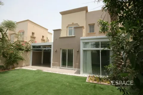 Villa in Springs 11, The Springs, Dubai 2 bedrooms, 167 sq.m. № 122686