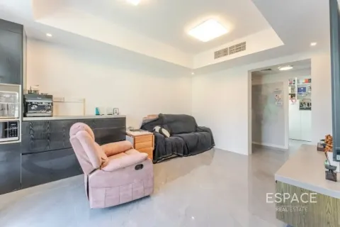 Villa à The Springs, Dubai, 2 chambres, 153 m², № 122685 - photo 2