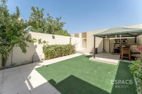 Villa à The Springs, Dubai, 2 chambres, 153 m², № 122685 - photo 16