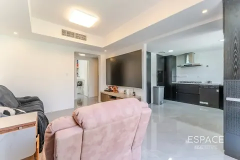 Villa à The Springs, Dubai, 2 chambres, 153 m², № 122685 - photo 6