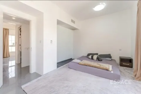 Villa à The Springs, Dubai, 2 chambres, 153 m², № 122685 - photo 9