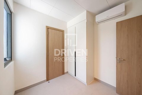 Villa in Murooj Al Furjan, Al Furjan, Dubai 5 bedrooms, 373.56 sq.m. № 129250 - photo 24