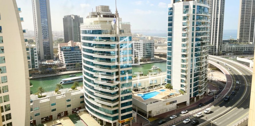 Apartment in Shams, Jumeirah Beach Residence, Dubai 3 bedrooms, 185 sq.m. № 121414