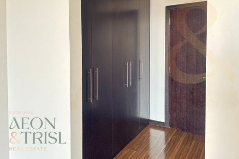 Купить квартиру в Джумейра Лейк Тауэрс, Дубай: 2 спальни, 150м², № 60954 - фото 5