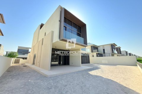 Villa à Golf Place, Dubai Hills Estate, Dubai, 4 chambres, 800 m², № 73824 - photo 1