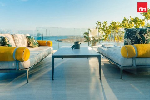 Villa in The World Islands, Dubai 6 bedrooms, 2499.2 sq.m. № 11939 - photo 6