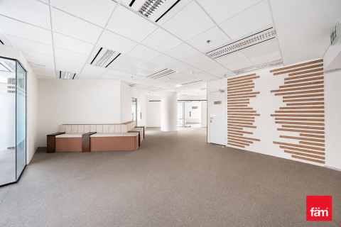Office in Sheikh Zayed Road, Dubai 210.9 sq.m. № 109183 - photo 10