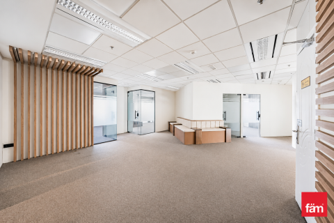 Office in Sheikh Zayed Road, Dubai 210.9 sq.m. № 109183
