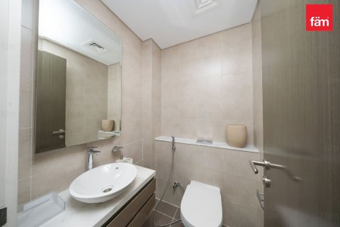 Apartment in Business Bay, Dubai 2 bedrooms, 128.3 sq.m. № 109184 - photo 14