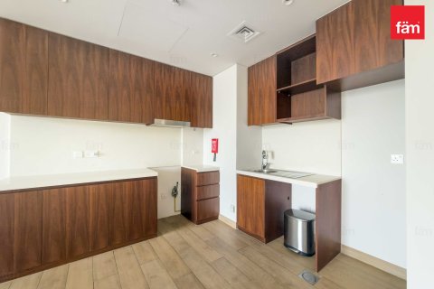 Appartement à Dubai, 1 chambre, 74.5 m², № 109189 - photo 2