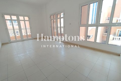 Квартира в FIVE at Jumeirah Village Circle, Джумейра Вилладж Серкл, Дубай, 2 спальни, 115.36м², № 103087