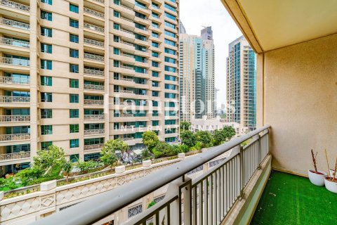 Appartement à Downtown Dubai (Downtown Burj Dubai), Dubai, 2 chambres, 117.52229500 m², № 103080 - photo 17