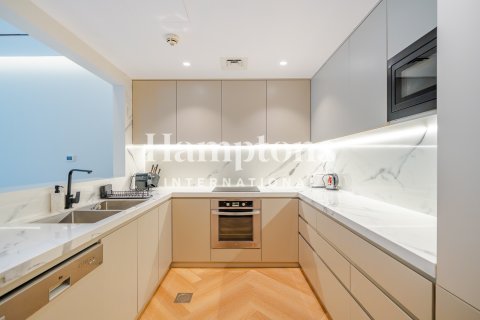 Appartement à Downtown Dubai (Downtown Burj Dubai), Dubai, 2 chambres, 117.52229500 m², № 103080 - photo 2