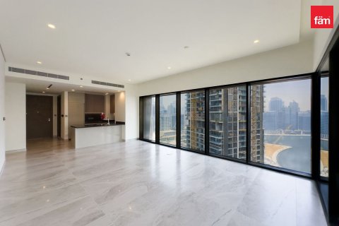 Apartment in Business Bay, Dubai 3 bedrooms, 156.5 sq.m. № 121964 - photo 3