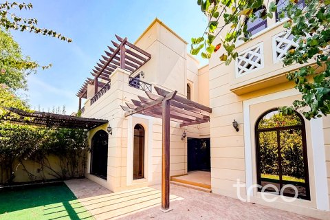 Villa in Mudon, Dubai 4 bedrooms, 369.48 sq.m. № 123636 - photo 10