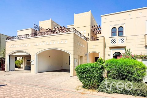 Villa in Mudon, Dubai 4 bedrooms, 369.48 sq.m. № 123636 - photo 14