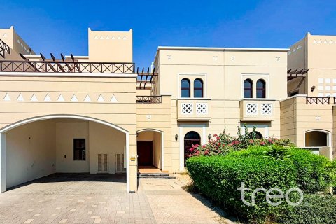 Villa in Mudon, Dubai 4 bedrooms, 369.48 sq.m. № 123636