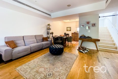 Villa in The Springs, Dubai 3 bedrooms, 228.08 sq.m. № 123637 - photo 3