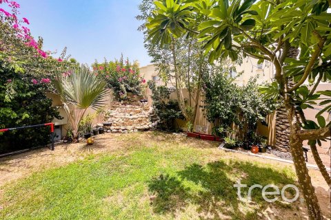 Villa in The Springs, Dubai 3 bedrooms, 228.08 sq.m. № 123637 - photo 15