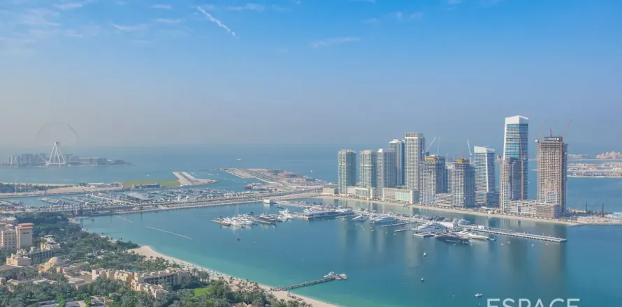 Apartamento en Dubai Media City, Dubai, 2 dormitorios, 147 m², № 122719