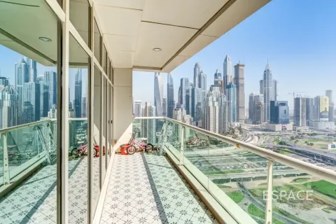 Apartment in Jumeirah Lake Towers, Dubai 3 bedrooms, 260 sq.m. № 122718