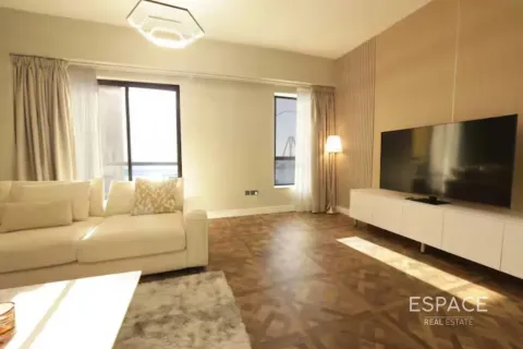 Appartement à Jumeirah Beach Residence, Dubai, 1 chambre, 98 m², № 122715 - photo 2