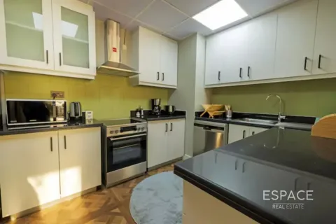 Appartement à Jumeirah Beach Residence, Dubai, 1 chambre, 98 m², № 122715 - photo 4